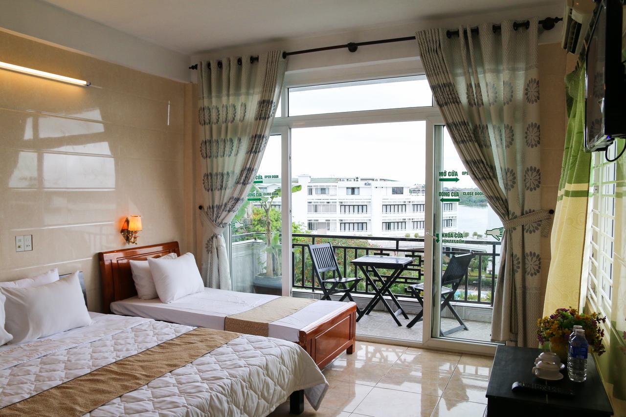 Hue Family Boutique Homestay Bagian luar foto