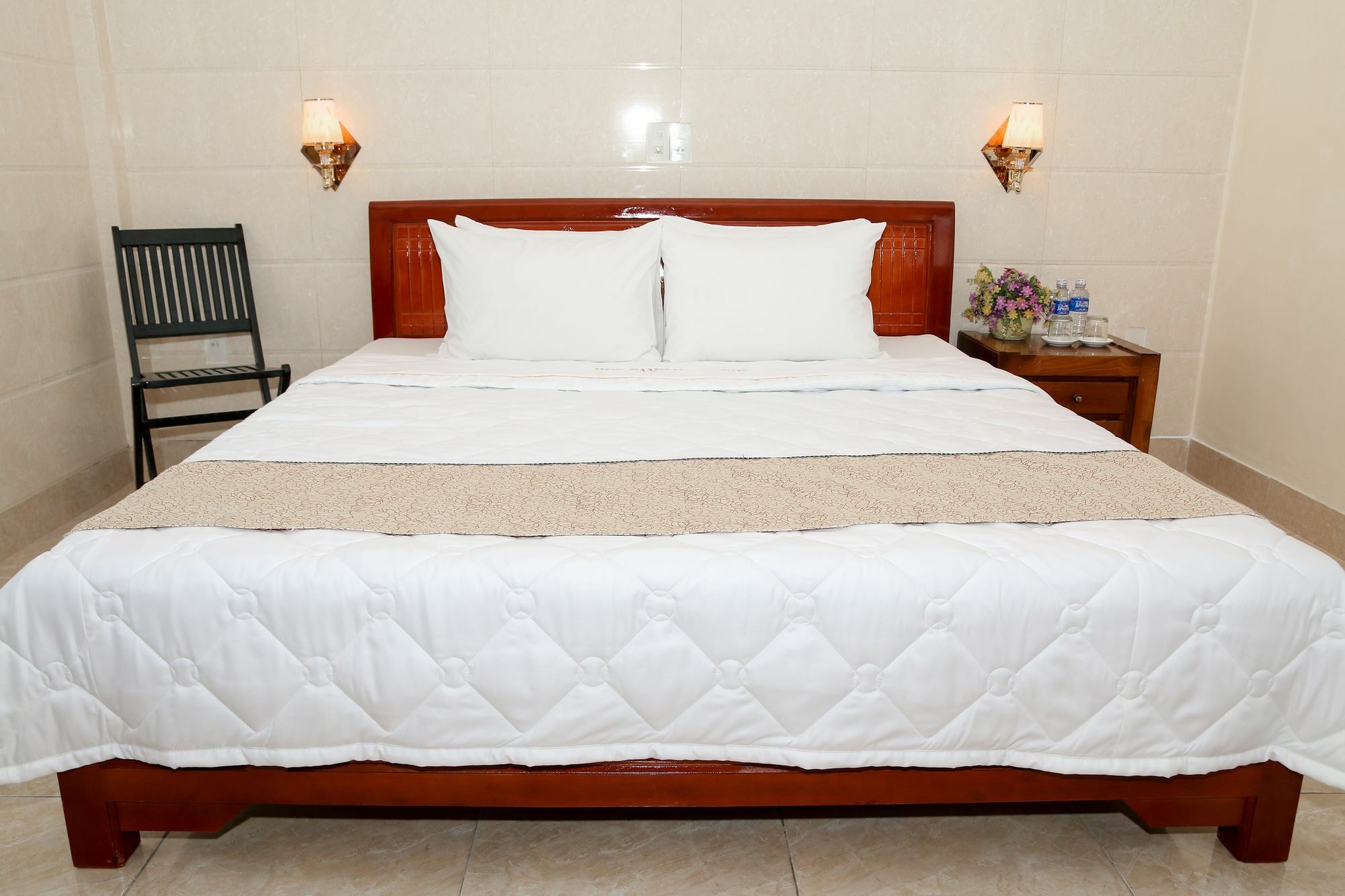 Hue Family Boutique Homestay Bagian luar foto